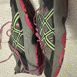 Asics Women's Athletic Shoes in Pink and Green. EUC